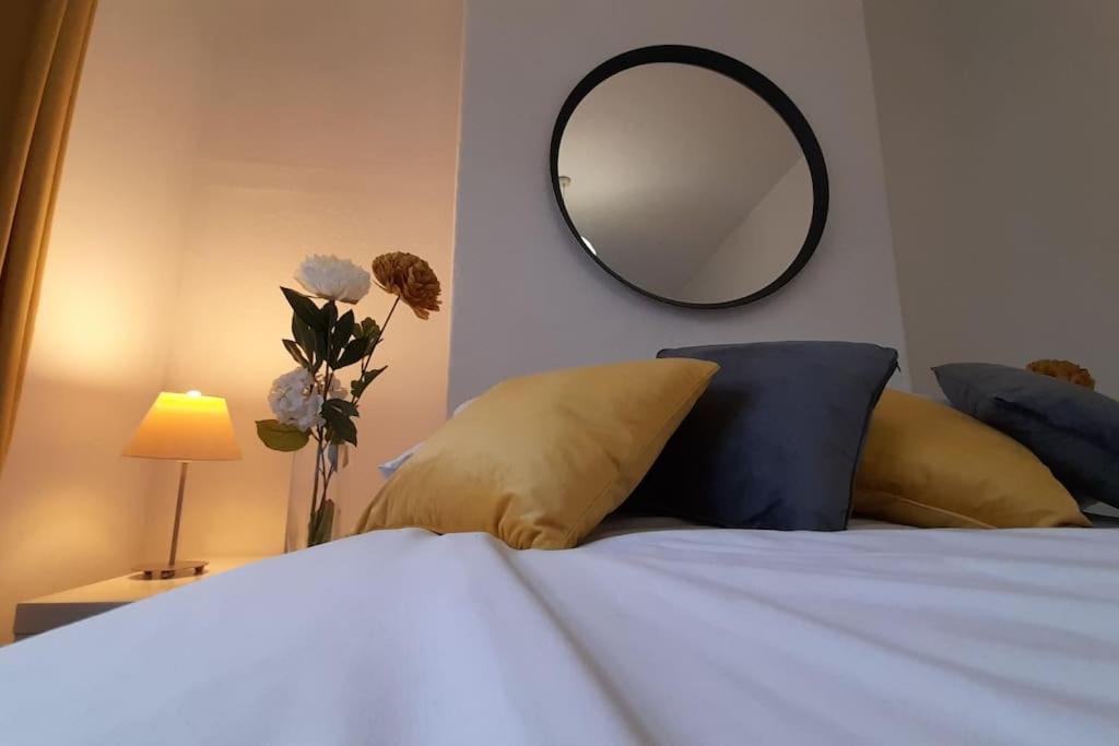 Spacious 4 Bedroom, Free Netflix, Central Location 카디프 외부 사진